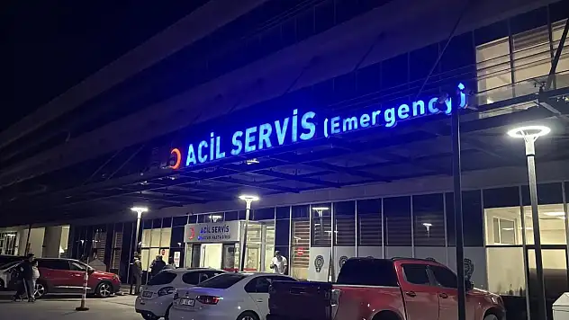 Doğurduğu bebeği terasta ölüme terk etti!
