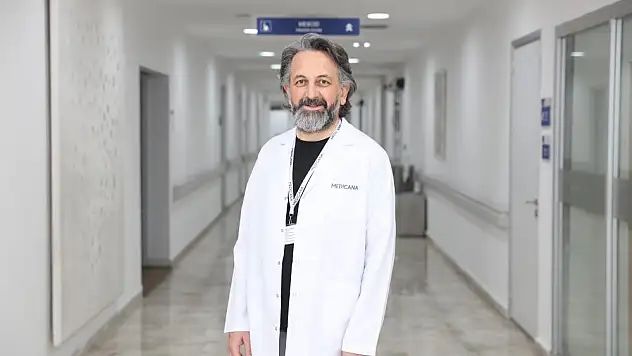 Doktorlar Uyarıyor: Hamilelikte Sol Tarafa Yatarak Korunun
