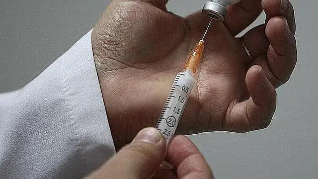 Dokuzlu HPV aşısı, kanserlerin yüzde 90'ına karşı tam koruma sağlıyor
