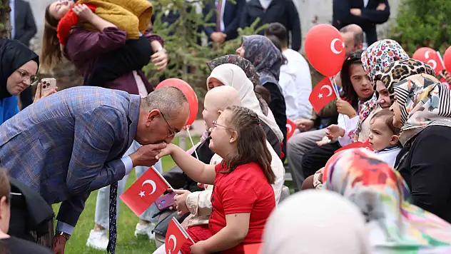 DOSD Meram'da 23 Nisan bir başka özel