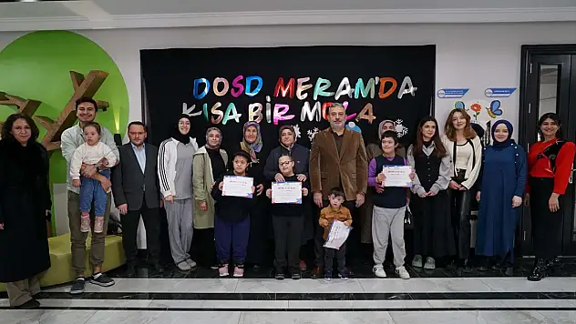 DOSD Meram'da öğrenciler başarı belgelerini aldı