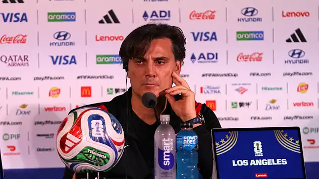Dünya Kupası'nda hüsran yaşatan Montella'dan istifa sorusuna yanıt!