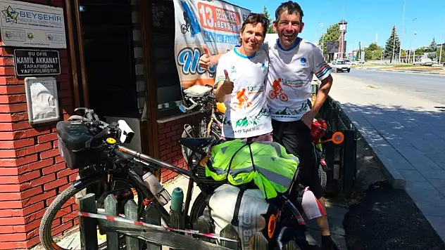 Dünya turuna pedal çeviren çiftin durağı Konya oldu