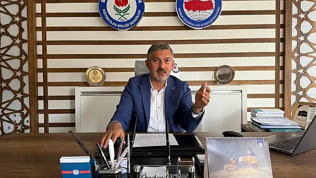 Eğitimcilerden Sert Tepki: 'Resen Atamalar Ekonomik Çöküşe Yol Açıyor'