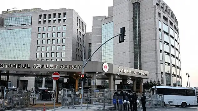 Ekrem İmamoğlu ve 90 şüpheli adliyede
