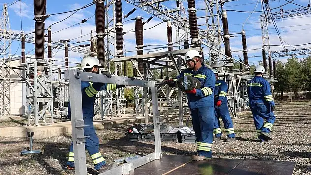 Elektrik santrallerine 2,3 milyar liralık destek