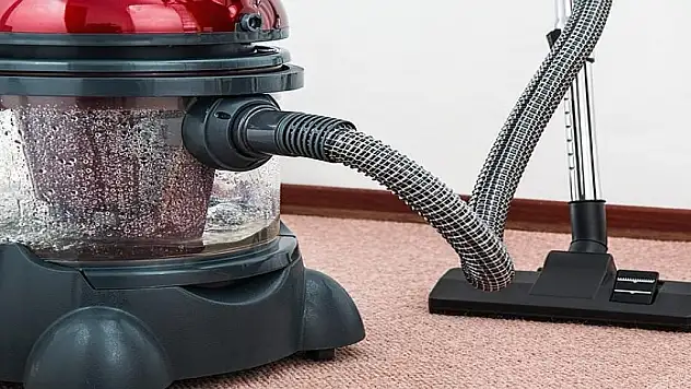 Elektrik süpürgesi artık iyi çalışmıyor mu? Bu yöntem performansını 2 katına çıkarıyor