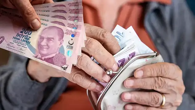 Emekli bayram ikramiyesi için geri sayım başladı: Rakamlar ne zaman netleşecek?