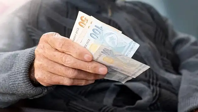 Emekli promosyonlarında bankalardan yeni karar! Rakamlar iki katına çıktı