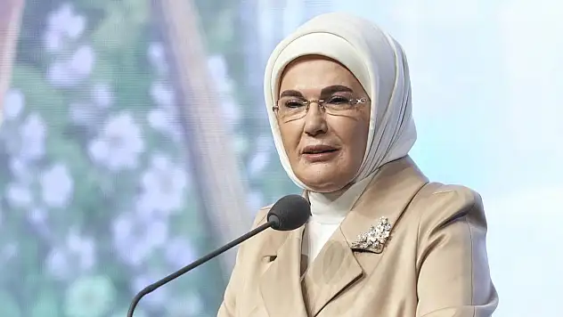 Emine Erdoğan İstanbul'un fethinin 573'üncü yılını kutladı