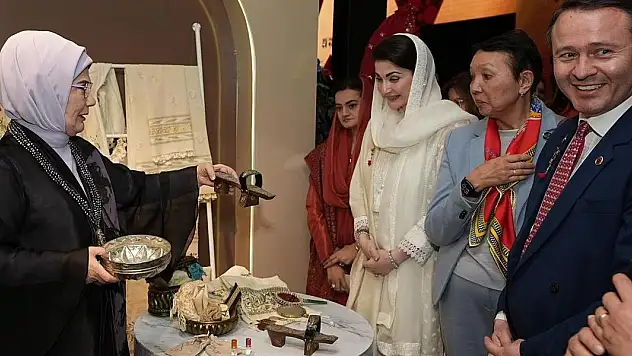 Emine Erdoğan, lider eşlerine Anadolu'nun kültürel mirasını tanıttı