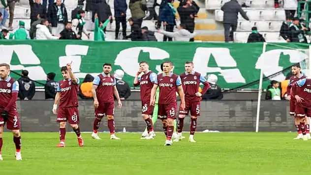 En son Konyaspor'a kaybeden Trabzonspor 9 sezonun en kötü döneminden geçiyor
