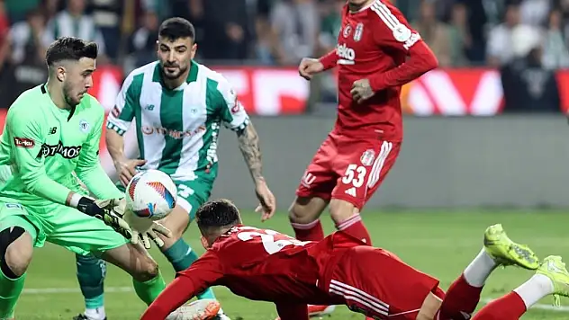 Ertelenen Konyaspor - Beşiktaş maçının tarihi netleşti! 9 günde 3 maç oynayacağız