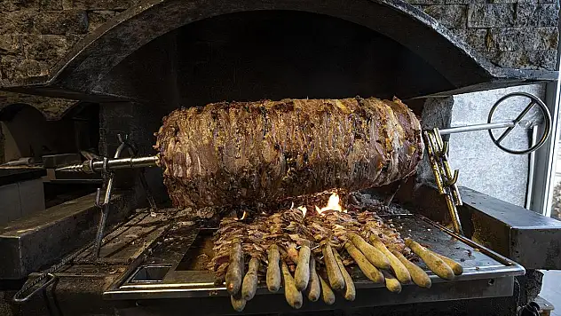 Erzurum'un cağ kebabı dünyanın en iyi 10 yemeği arasında
