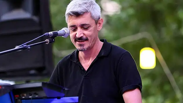 Eşini öldürüp, cesedini gölet kenarına bırakan müzisyen tutuklandı