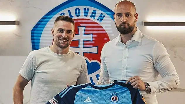 Eski Konyasporlu Robert Mak'tan 2 yıllık imza