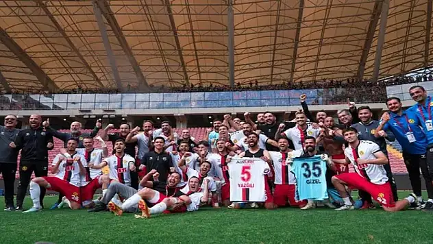 Eskişehirspor 3. Lig'e yükseldi