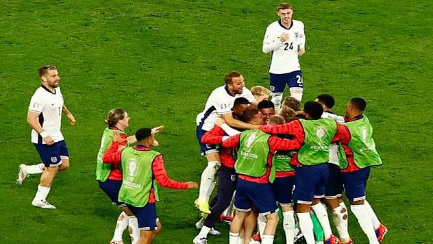 EURO 2024'te finalin adı: İspanya-İngiltere
