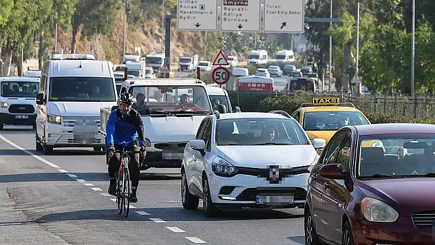 Fahri trafik müfettişinin 'delilsiz' cezası mahkemeden döndü