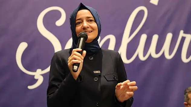 Fatma Betül Sayan Kaya AK Parti'deki görevlerinden istifa etti