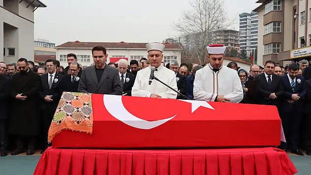 Fatma Nur öğretmen Konya'ya uğurlandı!