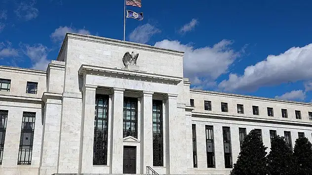 Fed Yönetim Kurulu Üyesi Adriana Kugler görevinden ayrılacak