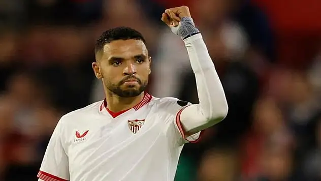 Fenerbahçe, En-Nesyri'yi açıkladı