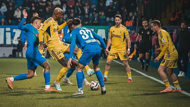 Fenerbahçe, Rize'de geriden gelip kazandı! 2-5