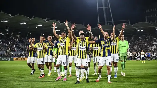 Fenerbahçe Şampiyonlar Ligi'nde play-off'a yükseldi
