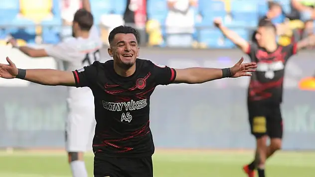 Fenerbahçe'den Konyaspor'a gelen Melih'in sözleşmesine özel madde