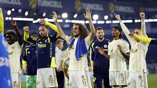 Fenerbahçeli yıldızdan büyük fedakarlık! Maç sonu gerçek ortaya çıktı