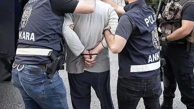FETÖ'nün 15 Temmuz'daki darbe girişiminden bu yana tutuklanan zanlı sayısı açıklandı!