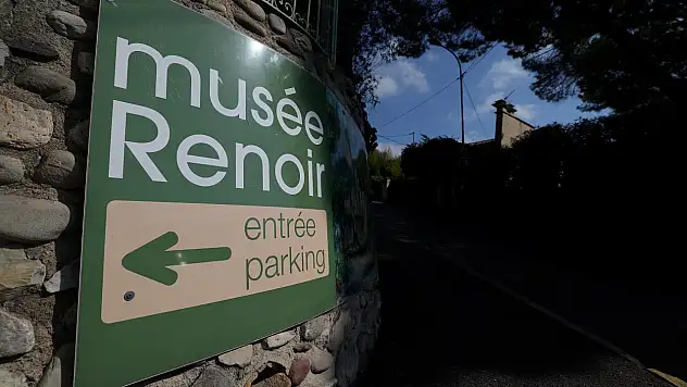 Fransa'da bir müze daha soyuldu: İki Renoir tablosu çalındı