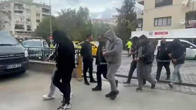 Fuhuş operasyonu: 5 tutuklama