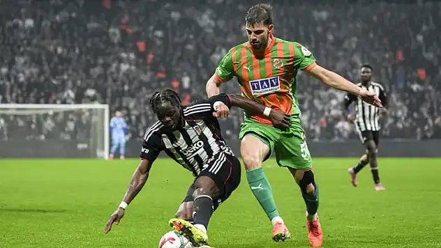 Galatasaray'dan savunmaya yerli takviye hamlesi