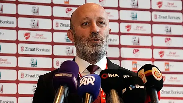 Galatasaray'da Cenk Ergün görevinden ayrıldı