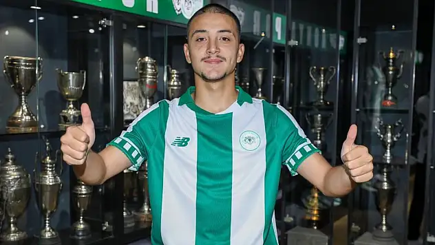 Galatasaray'dan Konyaspor'a gelen Berke kulüp arıyor