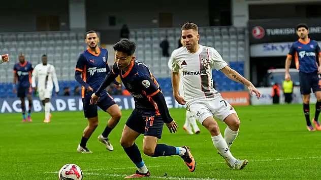 Gaziantep FK'lı oyuncuya 3 maç ceza! Konyaspor'a karşı oynayamayacak