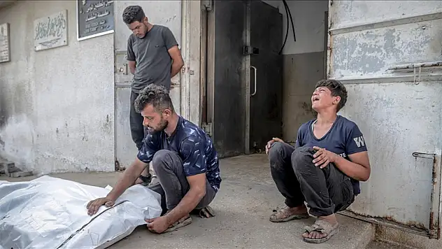 Gazze'de 18 kişi açlıktan yaşamını yitirdi!