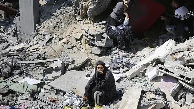 Gazze'de can kaybı 35 bin 233'e çıktı