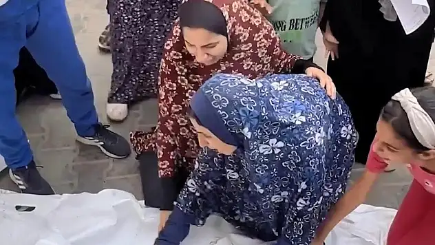 Gazze'de can kaybı 37 bin 202'ye çıktı