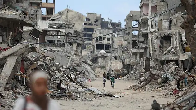 Gazze'de can kaybı 44 bin 786'ya yükseldi