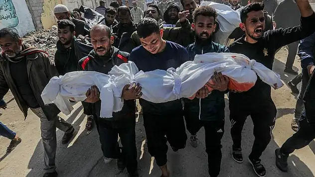 Gazze'de can kaybı 57 bin 338'e yükseldi
