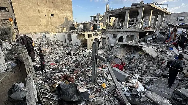 Gazze'de can kaybı 62 bin 819'a çıktı