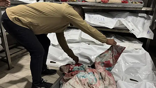 Gazze'de can kaybı 70 bin 354'e yükseldi