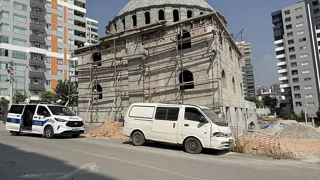 Gece bekçisi inşaatta ölü bulundu