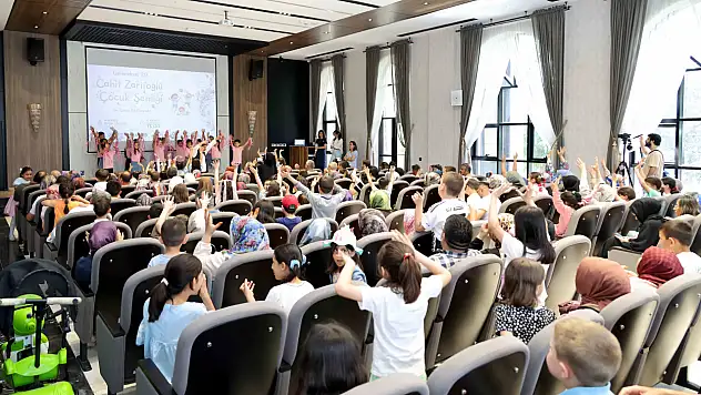 Geleneksel 20. Cahit Zarifoğlu Çocuk Şenliği Karatay'da gerçekleştirildi