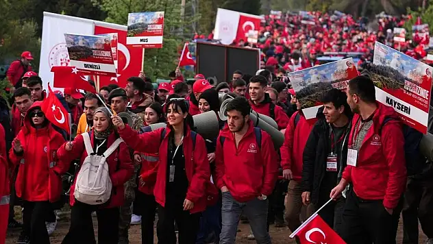 Gelibolu Yarımadası'nda 57. Alay Vefa Yürüyüşü başladı