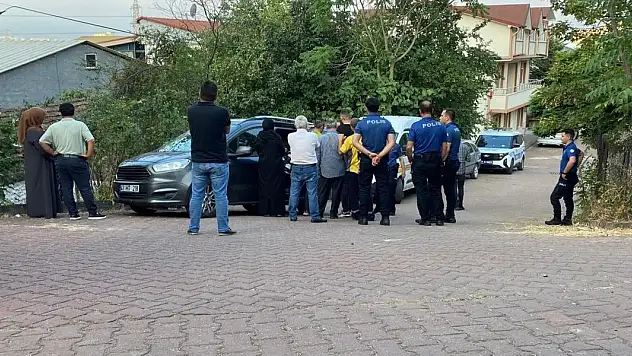 Genç adam, karısı tarafından tüfekle vurularak öldürüldü