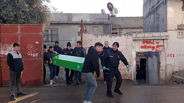Genç kadın evinde ölü bulundu, kocası gözaltına alındı